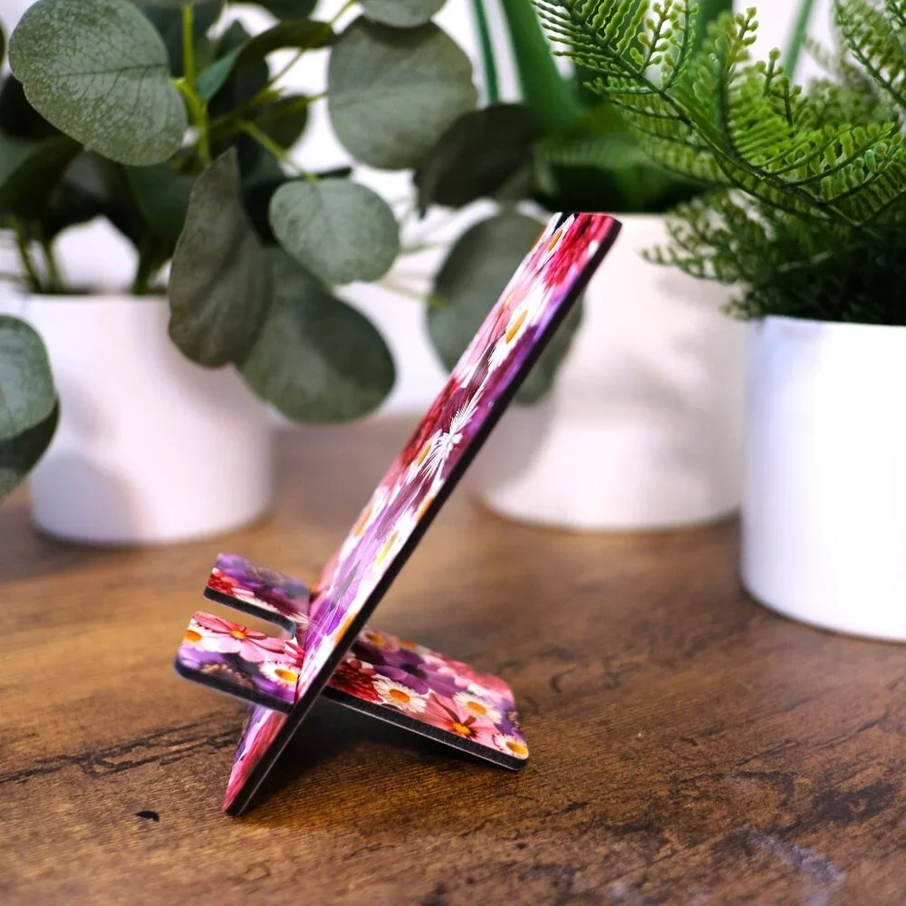 Handmade Cellphone Stand/Dock, flowers, floral, iphone, samsung, android, gift